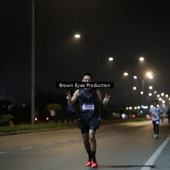Runner Photo 7625649