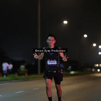 Runner Photo 7625663