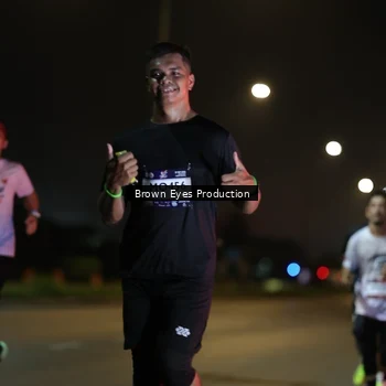 Runner Photo 7625671
