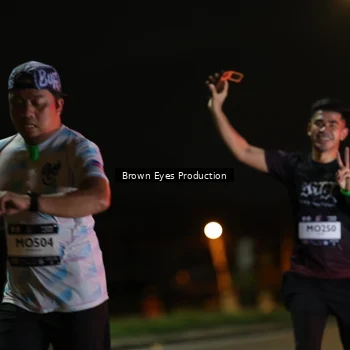 Runner Photo 7625679