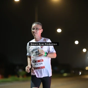 Runner Photo 7625685