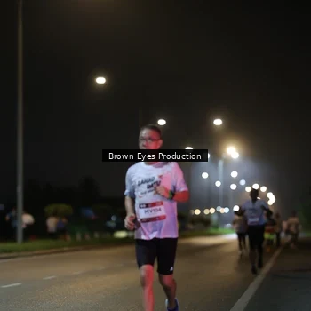 Runner Photo 7625691