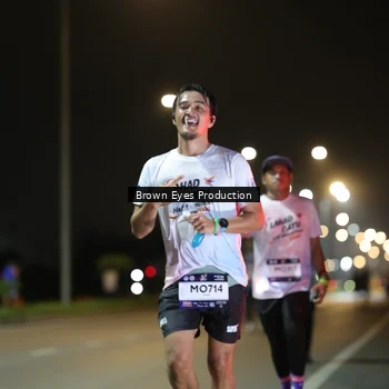 Runner Photo 7625693
