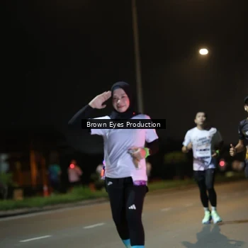 Runner Photo 7625729