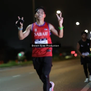 Runner Photo 7625737