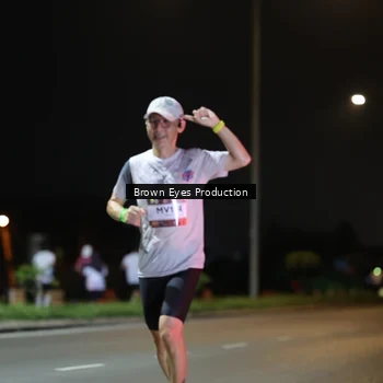 Runner Photo 7625744