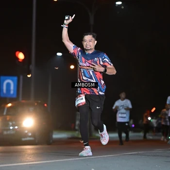 Runner Photo 7625746