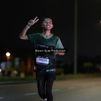 Runner Photo 7625755
