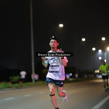 Runner Photo 7625762