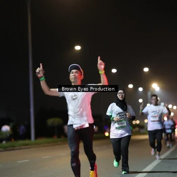 Runner Photo 7625764