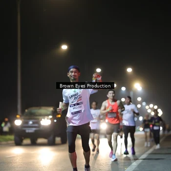 Runner Photo 7625776