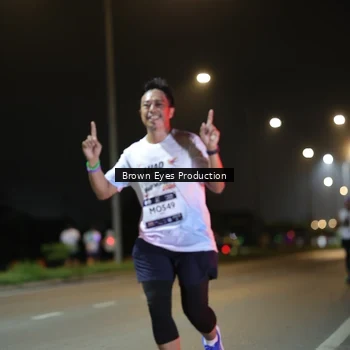 Runner Photo 7625781