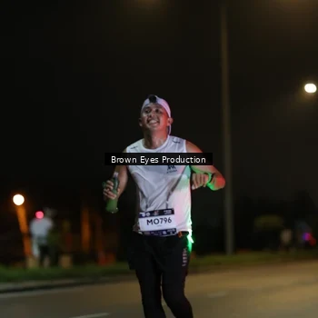 Runner Photo 7625784