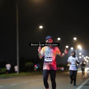 Runner Photo 7625786