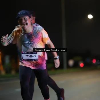 Runner Photo 7625787