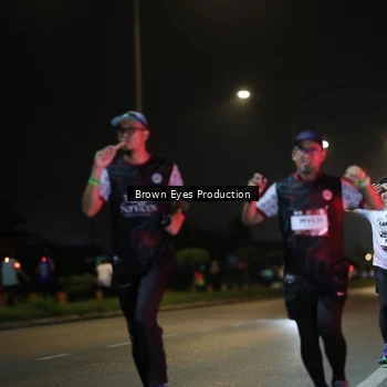 Runner Photo 7625794