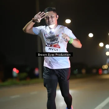 Runner Photo 7625796