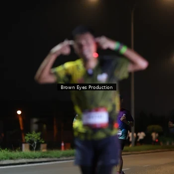 Runner Photo 7625804