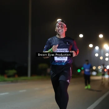Runner Photo 7625806