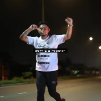 Runner Photo 7625817