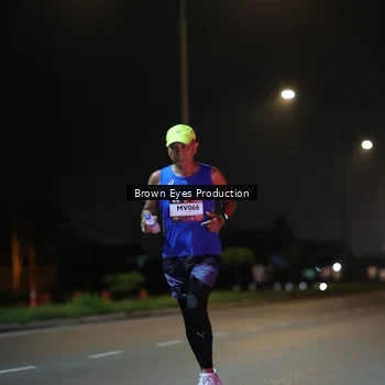 Runner Photo 7625826