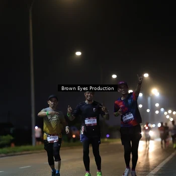 Runner Photo 7625835