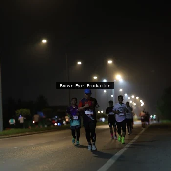 Runner Photo 7625840