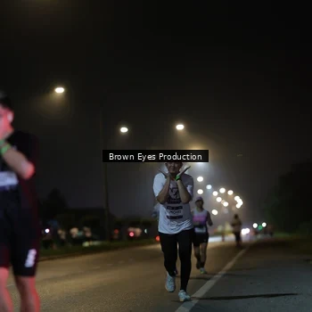 Runner Photo 7625843