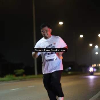 Runner Photo 7625850