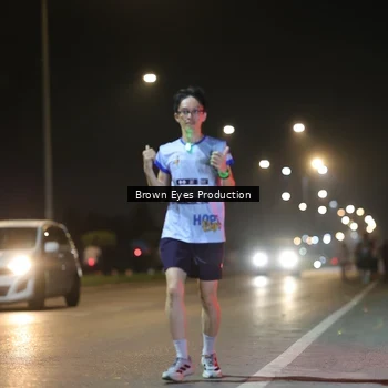 Runner Photo 7625854