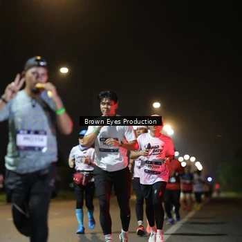 Runner Photo 7625860