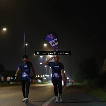 Runner Photo 7625877
