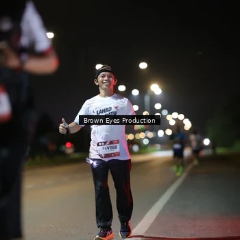 Runner Photo 7625886