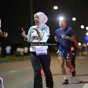 Runner Photo 7625895