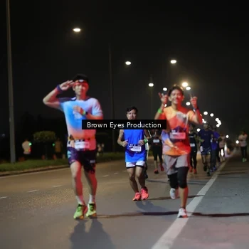 Runner Photo 7625900