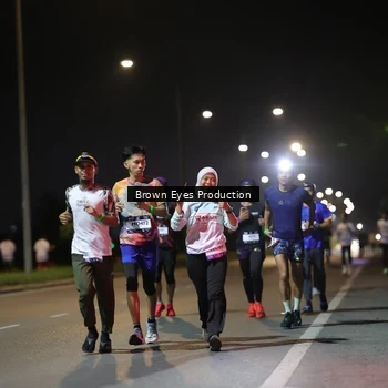Runner Photo 7625902