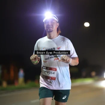 Runner Photo 7625906