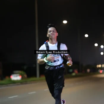 Runner Photo 7625914