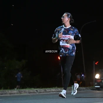 Runner Photo 7625917