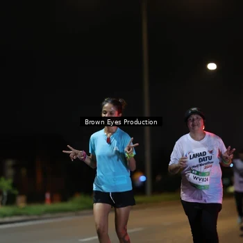 Runner Photo 7625931