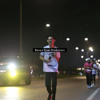 Runner Photo 7625942