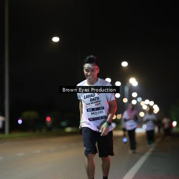 Runner Photo 7625965