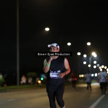 Runner Photo 7625976