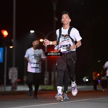 Runner Photo 7625987