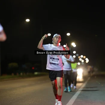 Runner Photo 7625989