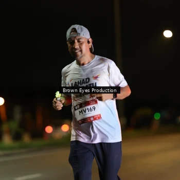 Runner Photo 7625997