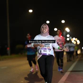 Runner Photo 7625998