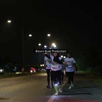 Runner Photo 7626038