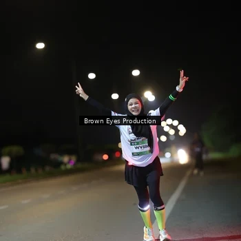 Runner Photo 7626045