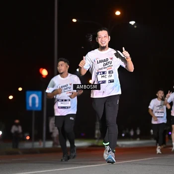 Runner Photo 7626058